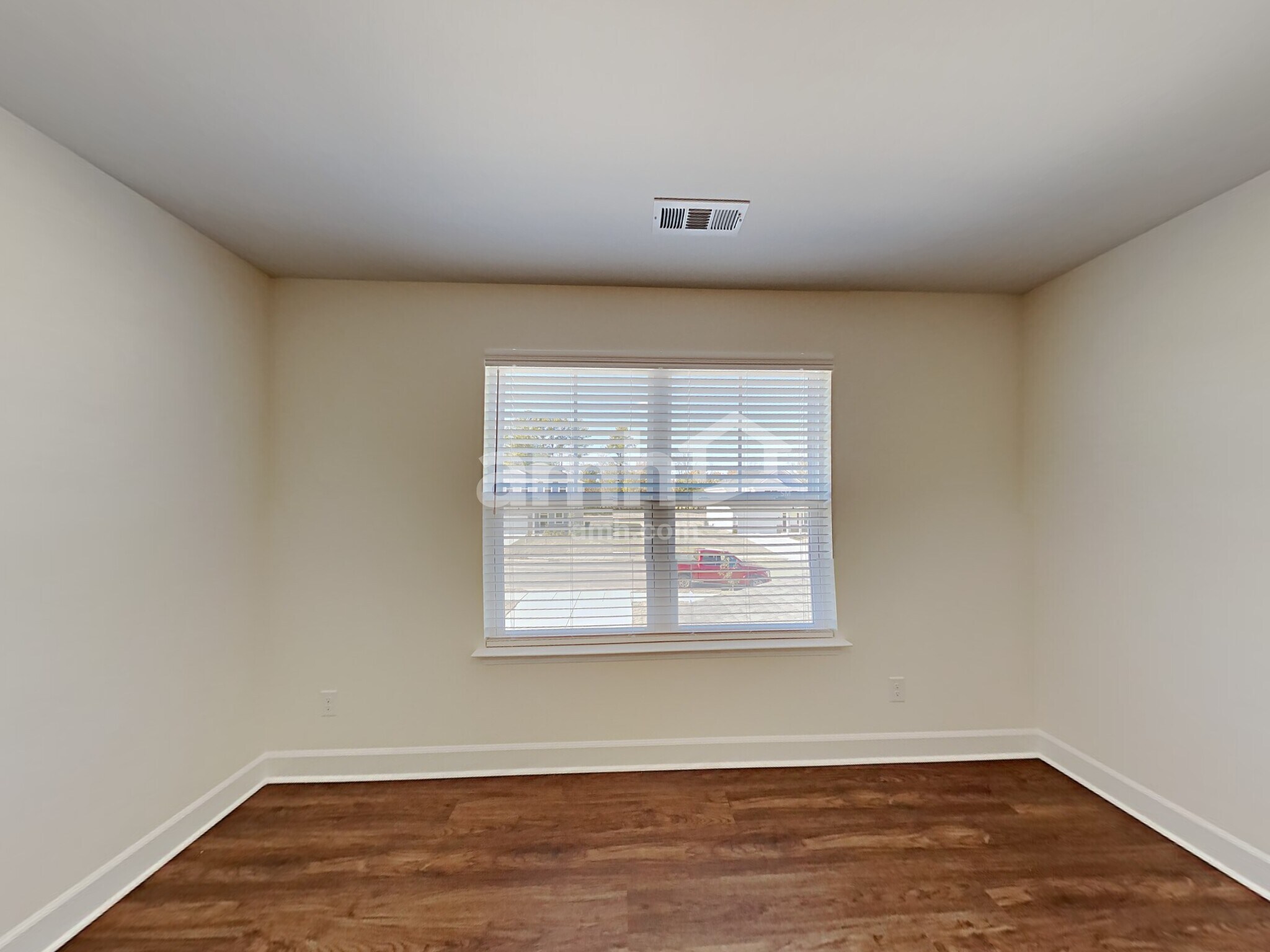 Building Photo - 2920 Throneberry Ln