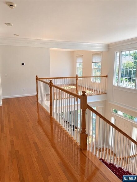 Building Photo - 120 White Pine Ct