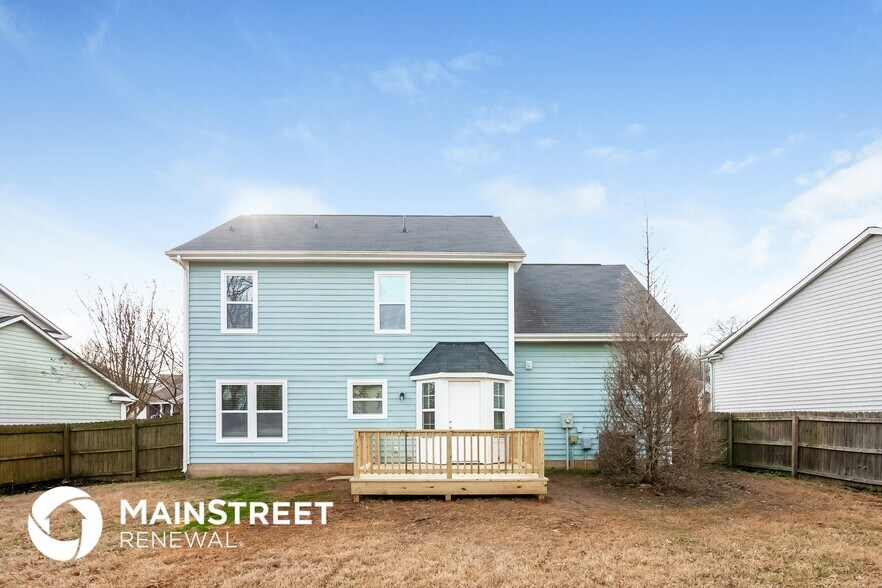 Building Photo - 1539 Jeffrey Bryan Dr