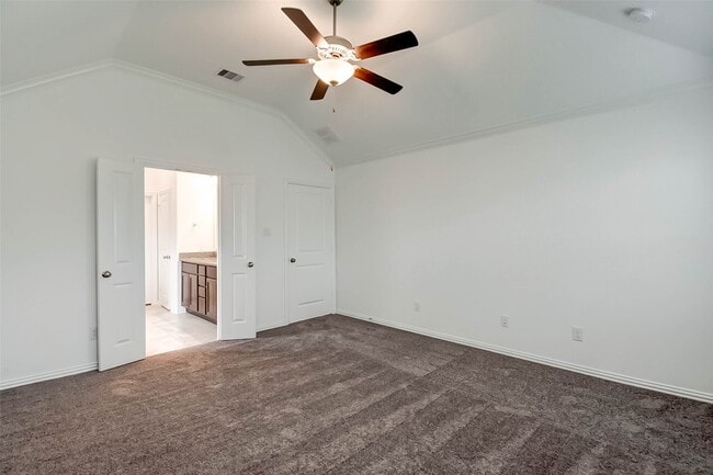 Building Photo - 2323 Green Kale Dr