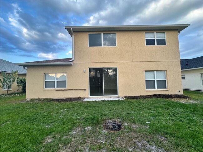 Building Photo - 2723 Star Grass Cir