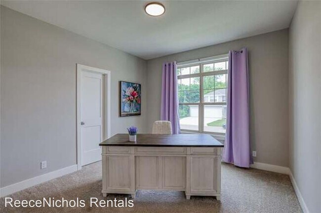 Building Photo - 4 br, 3 bath House - 18005 High Street