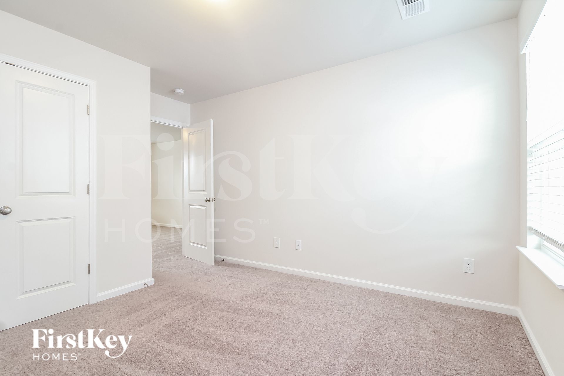 Building Photo - 462 Yoshino Cherry Dr