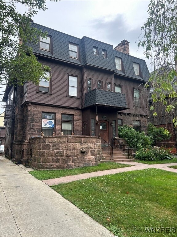 Building Photo - 307 Summer St