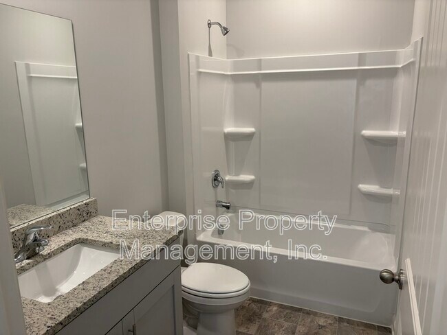 Building Photo - 265 Kipling Dr