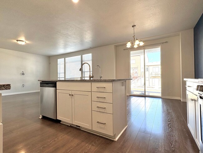 Building Photo - Clean, Cozy & Convenient — West Jordan 2-Bedroom Home