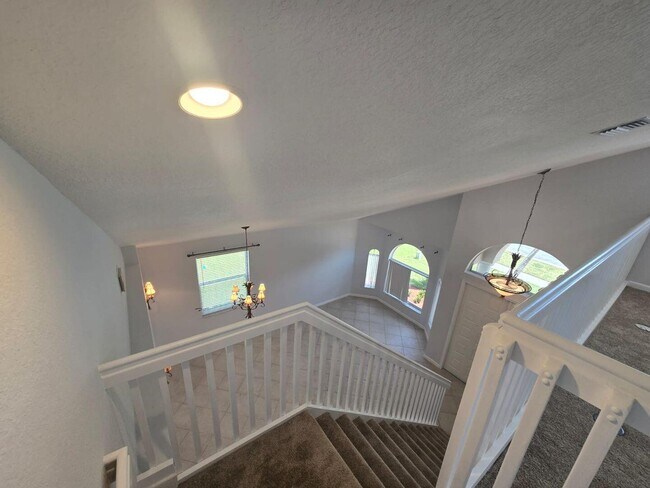 Building Photo - 9310 Silver Glen Way
