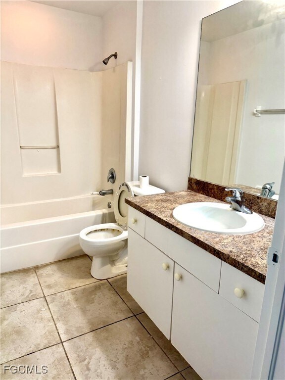 Building Photo - 1116 Calvert Ave