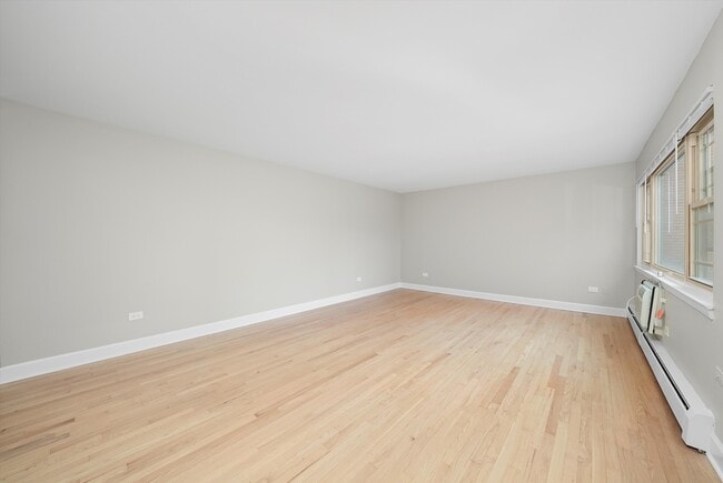 Building Photo - 8054 Niles Ave