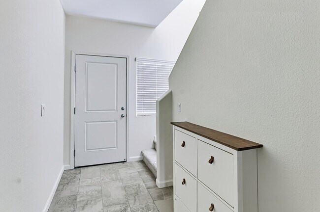 Building Photo - 4347 Ibiza Island Way