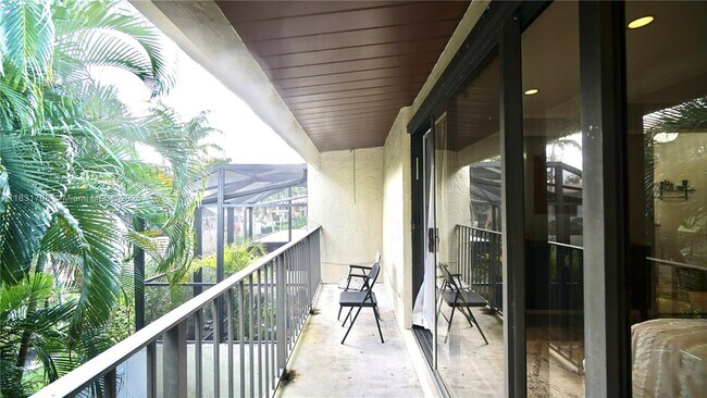 Building Photo - 741 E Coco Plum Cir