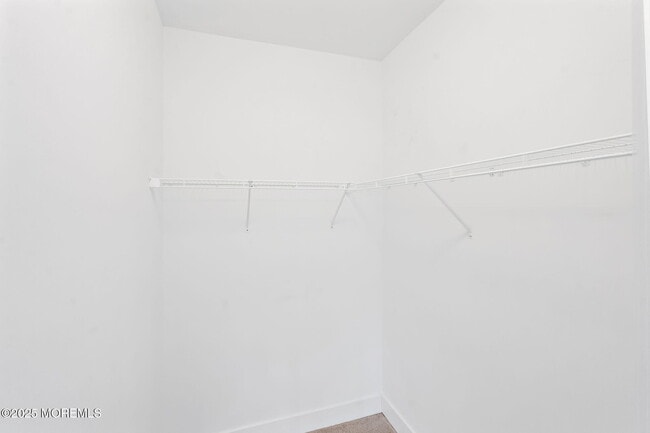 Building Photo - 827 Stiller Ln