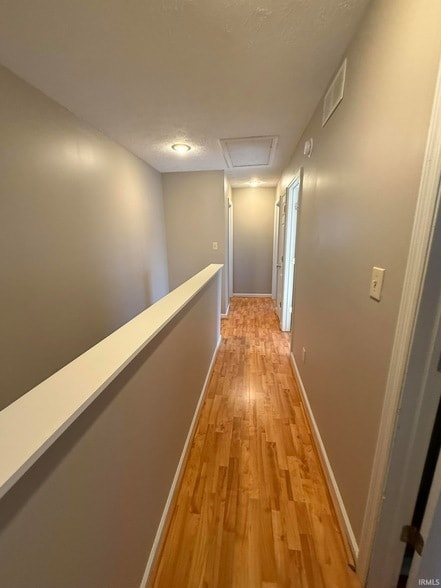 Building Photo - 791 E Sherwood Hills Dr