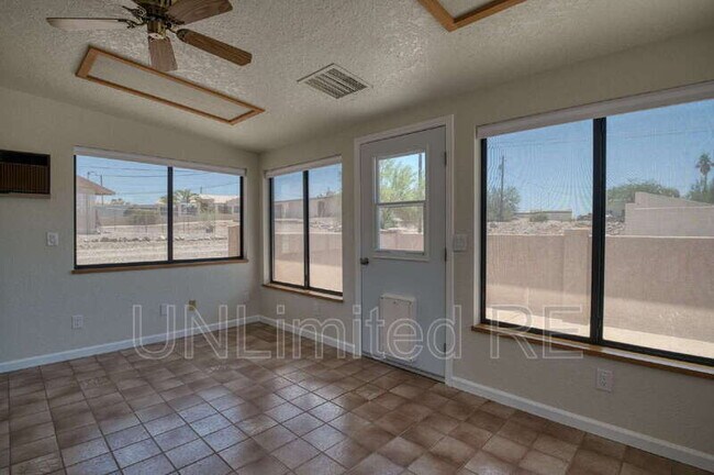 Building Photo - 2512 Cisco Dr S