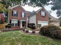 Building Photo - Beautiful, Spacious 3 bedroom home with bonus and fenced yard.