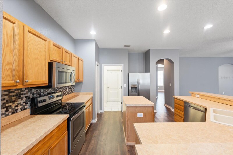 Building Photo - 14027 Bensbrook Dr