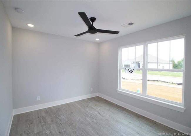 Building Photo - 4448 Venice Way