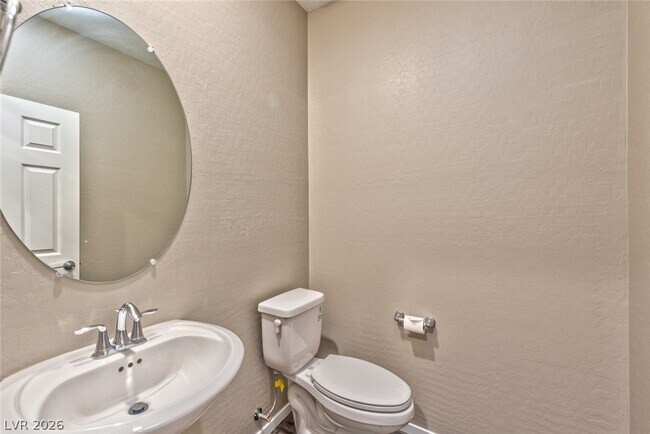 Building Photo - 48 Lomita Heights Dr