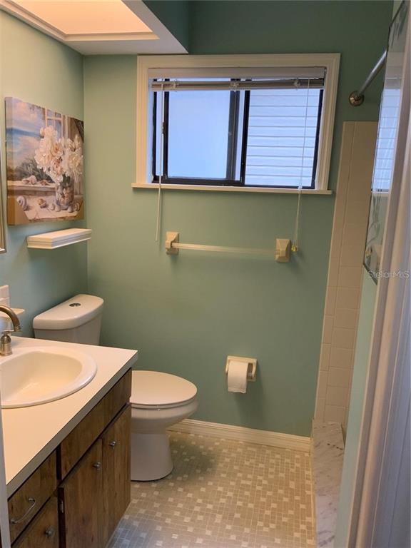 Building Photo - 2067 Red Cedar Ln