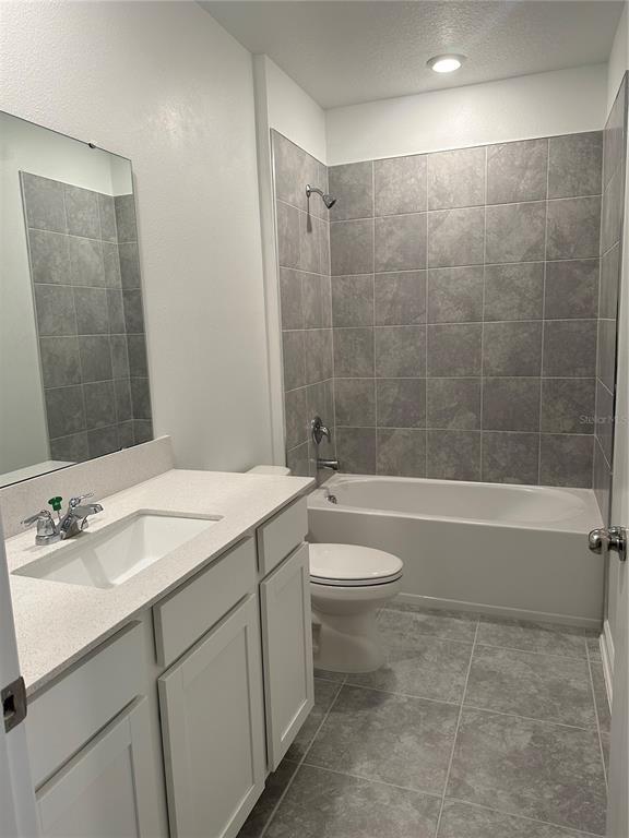 Building Photo - 355 Loch Ct