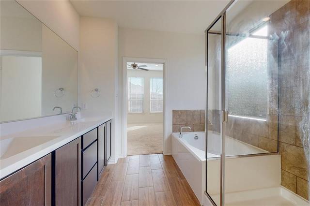 Building Photo - 10143 Prairie Dr