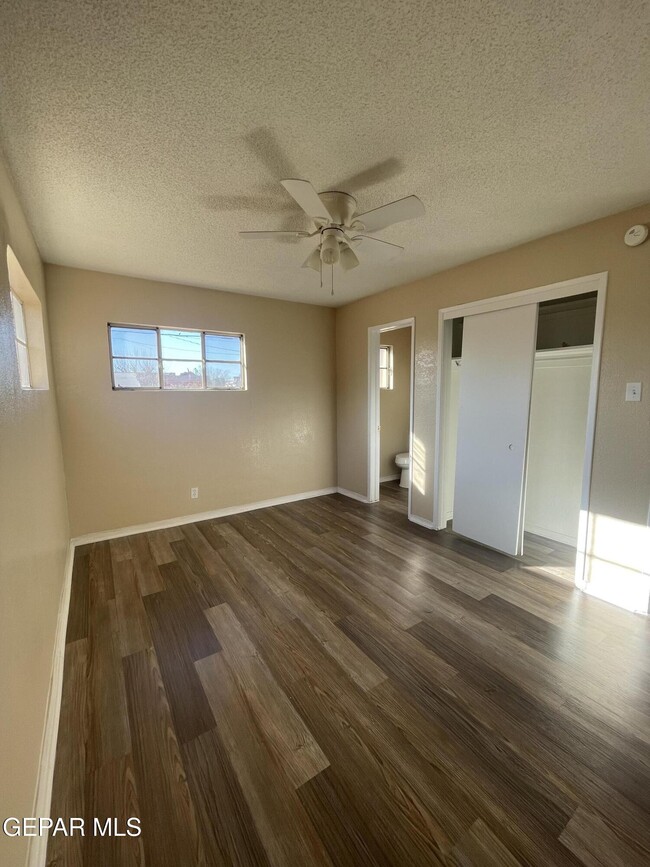 Building Photo - 5016 Wilmoth Ct