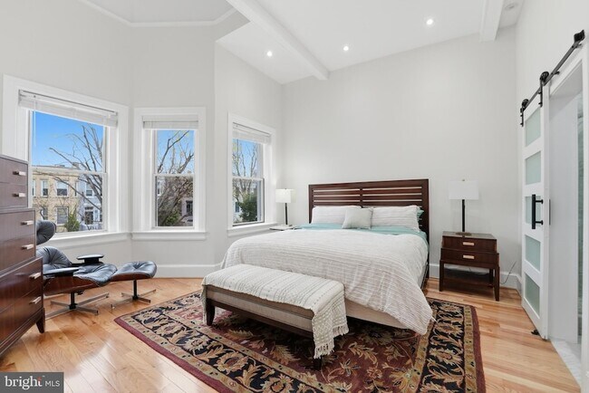 Building Photo - 56 Adams St NW