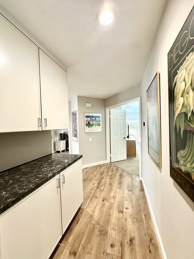 Building Photo - FOR RENT Call For Availability 3Br/3Ba 2128 Sqft Fully Furnished Del Mar Heights Vacation Home, C...