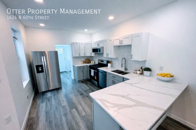 Building Photo - 1624 N 60th St