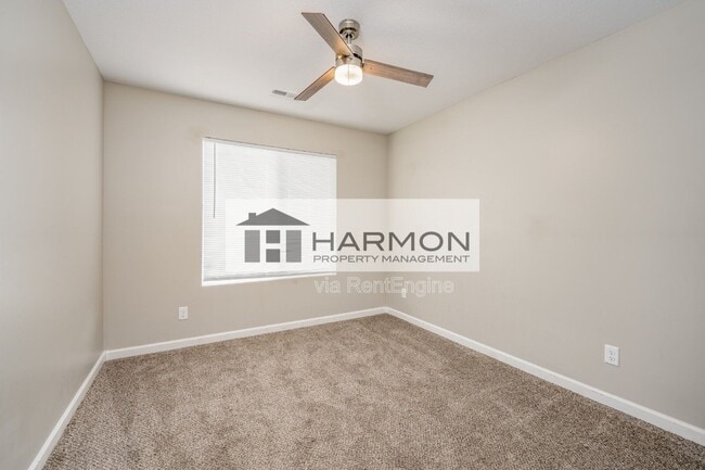 Building Photo - 416 N Georgie Ave