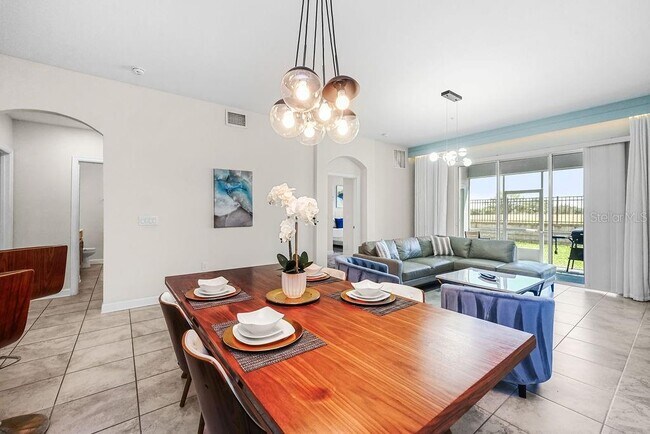 Building Photo - 563 Ocean Course Ave