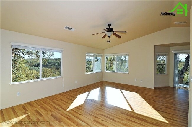 Building Photo - 19531 Prospect Peak Ct