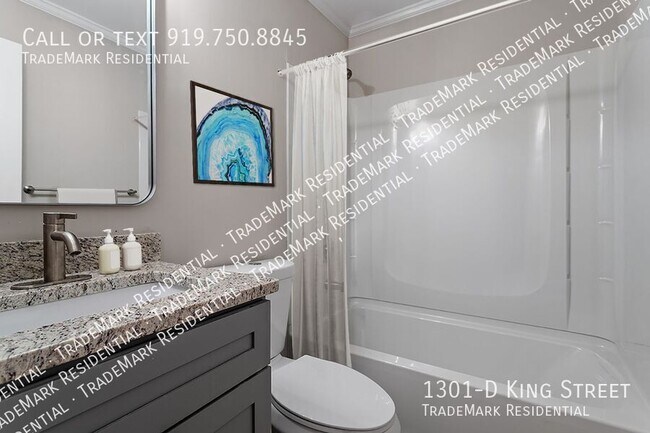 Building Photo - 1301-D King Street-