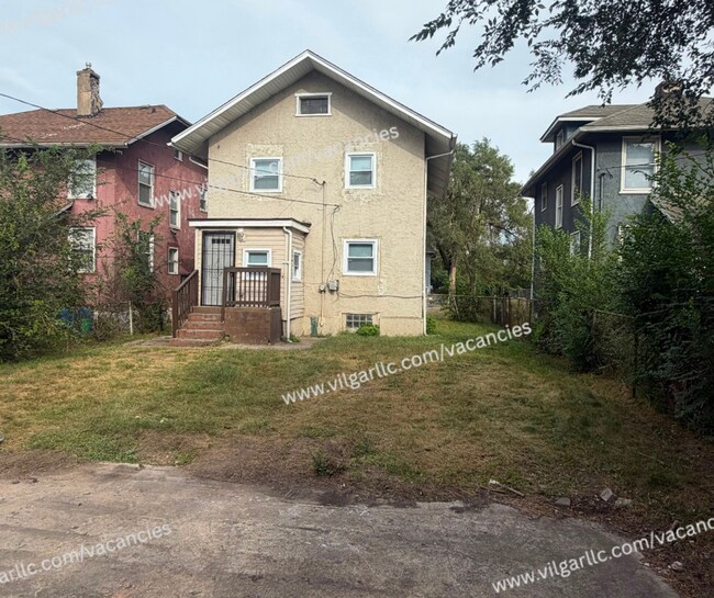 Building Photo - 308 Fillmore St