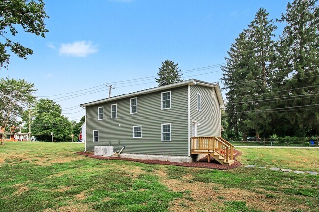 Building Photo - 2367 Bryansville Rd