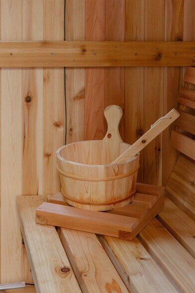 Building Photo - 521 28th St