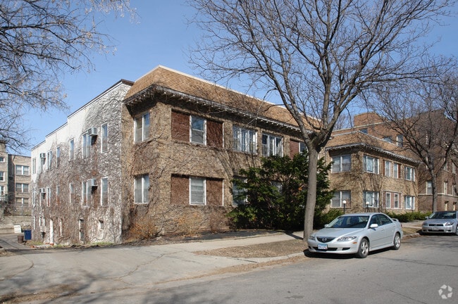 Building Photo - Emerson Manor Flats
