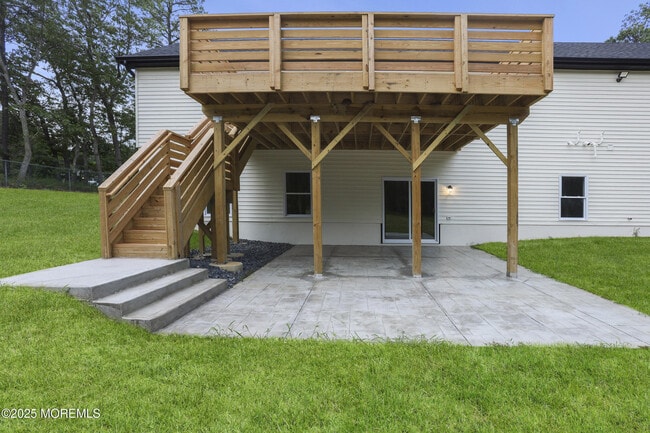 Building Photo - 1405 Ridge Ave