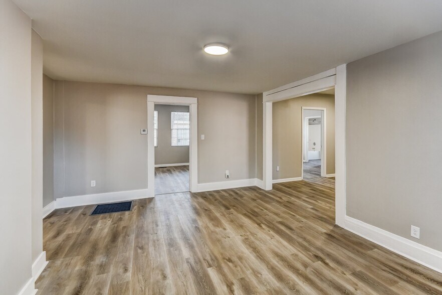 Building Photo - 1415 30th Street Ensley