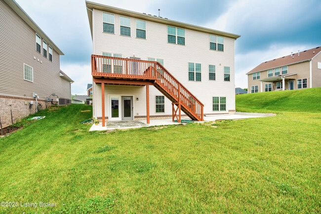 Building Photo - 16302 Spitfire Lake Path