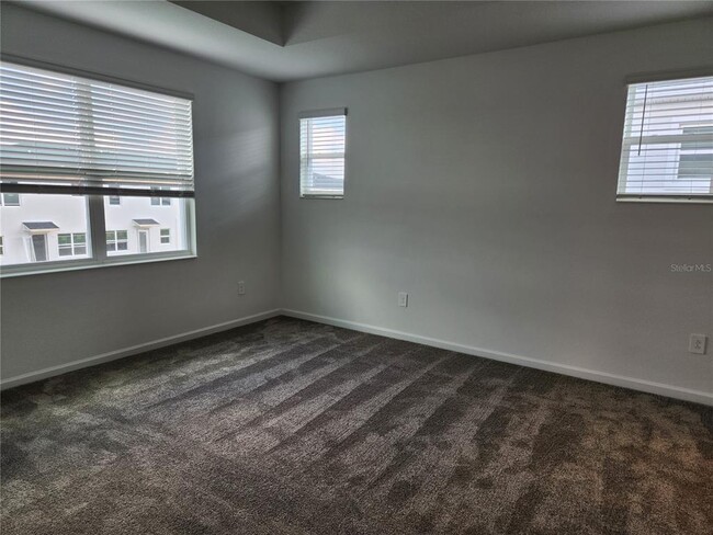 Building Photo - 203 Bogey Dr