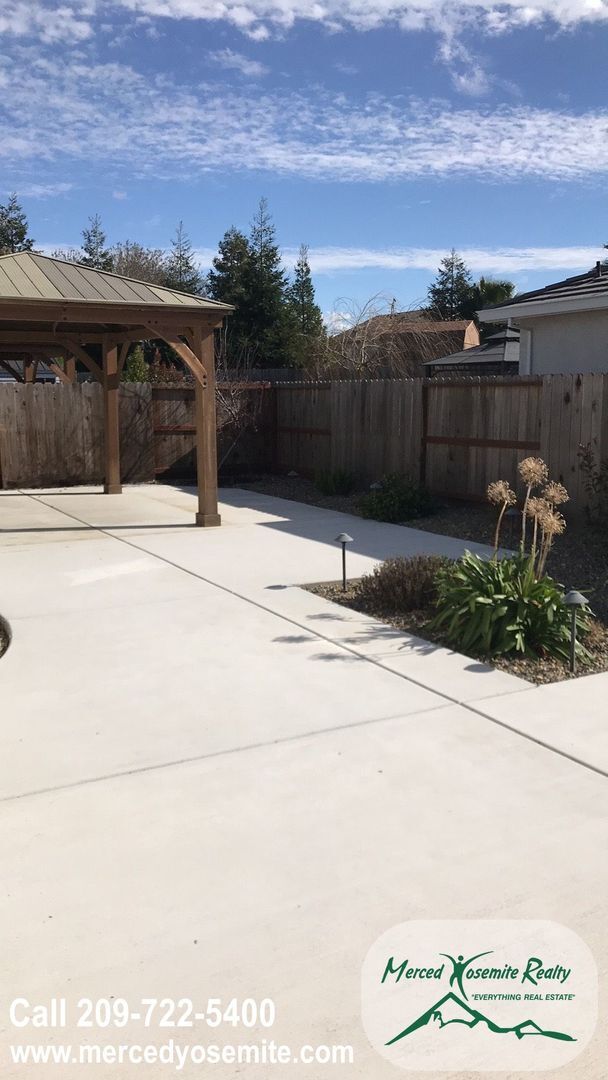 Building Photo - $100 discount for 2 year lease! Appointmen...