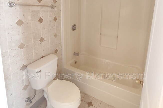 Building Photo - 2511 Farm to Market 646 Rd N