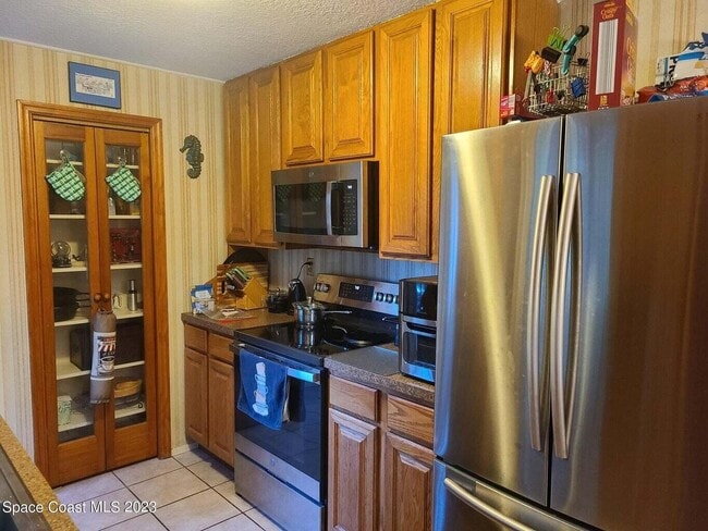 Building Photo - 212 Gainey Ln