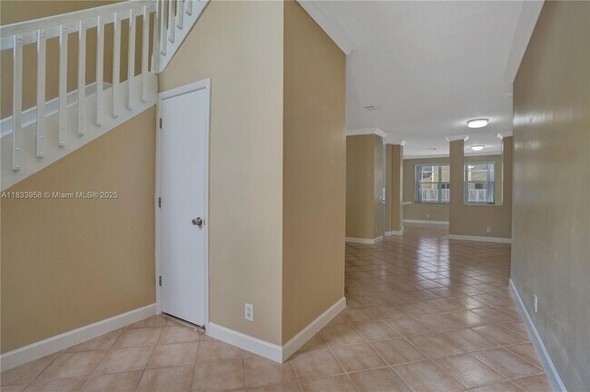 Building Photo - 797 Chimney Rock Rd
