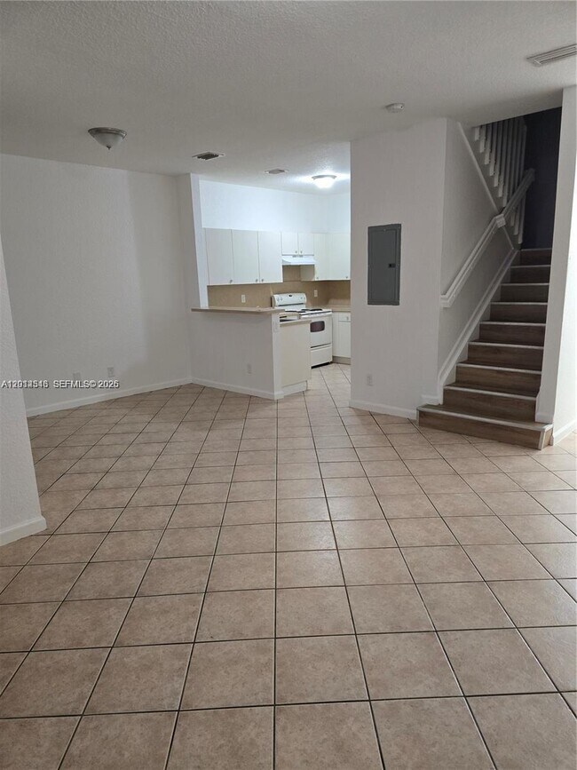 Building Photo - 1304 N Santa Catalina Cir