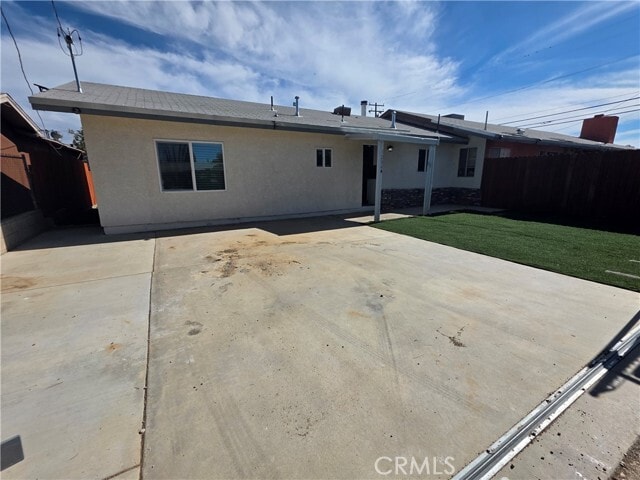 Building Photo - 1204 E Ave Q4