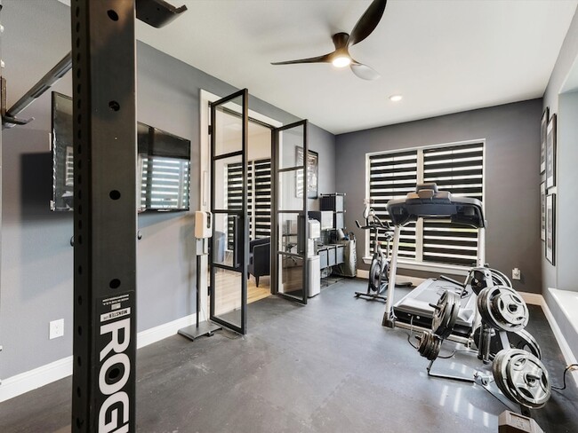 Building Photo - 1512 Rough Rider Ct