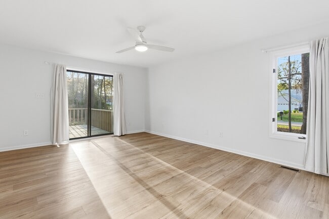 Building Photo - 101 Gatewood Dr