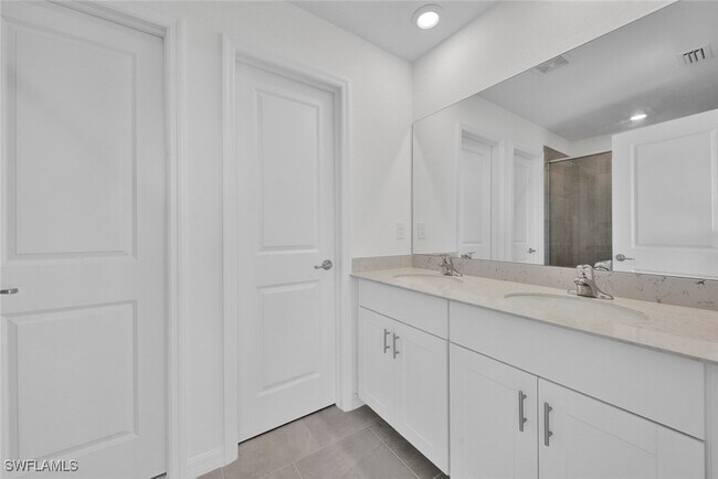 Building Photo - 14273 Oviedo Pl